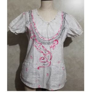 UA SCRUBS TOP White Ruffled Neckline/Sleeve Sz XS